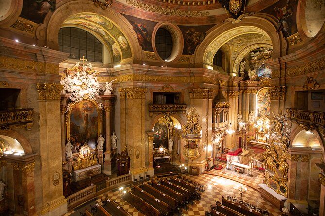 Christmas and New Year Concert at St. Peter’s Church in Vienna - The hour-long itinerary: from ticket pickup to final bow