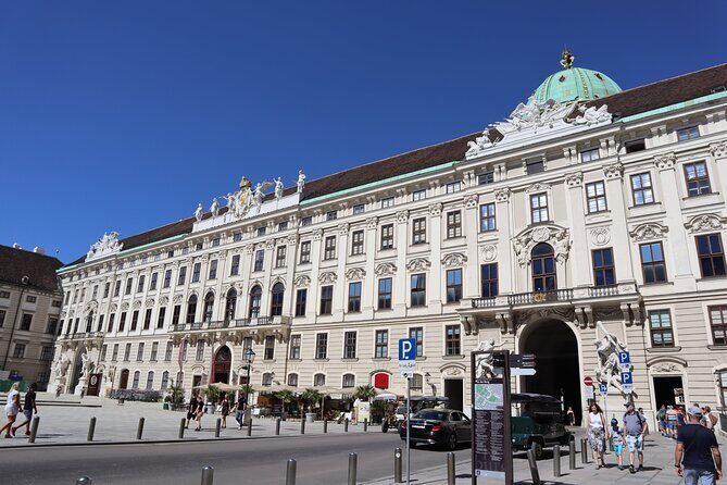 Empress Sisi - The Lady Di of Vienna - Sisi in Vienna, explained in a way that actually sticks