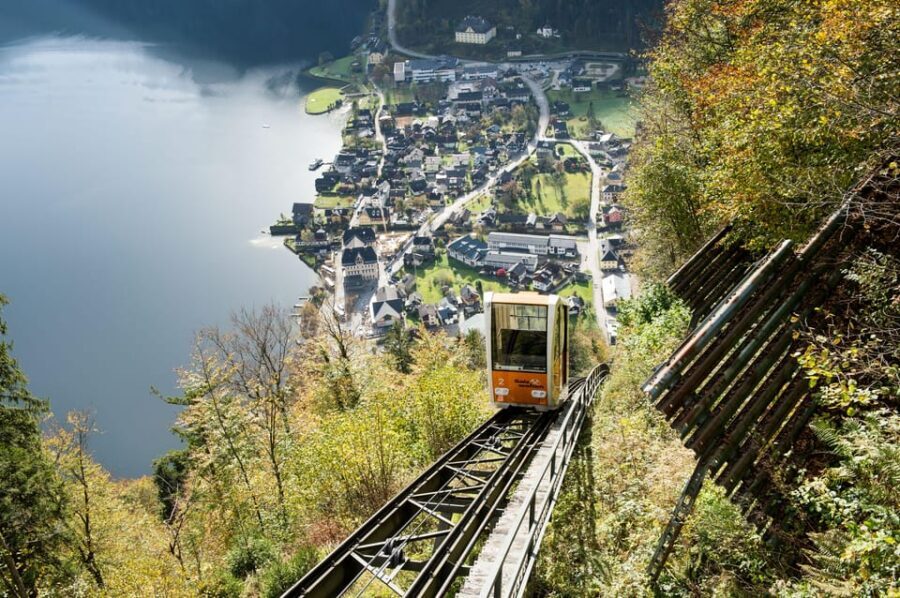 From Vienna: Hallstatt, Mountains & Alpine Lakes Day Trip - The Long Coach Ride: Comfort, Stops, and Why It Feels Longer Than the Map