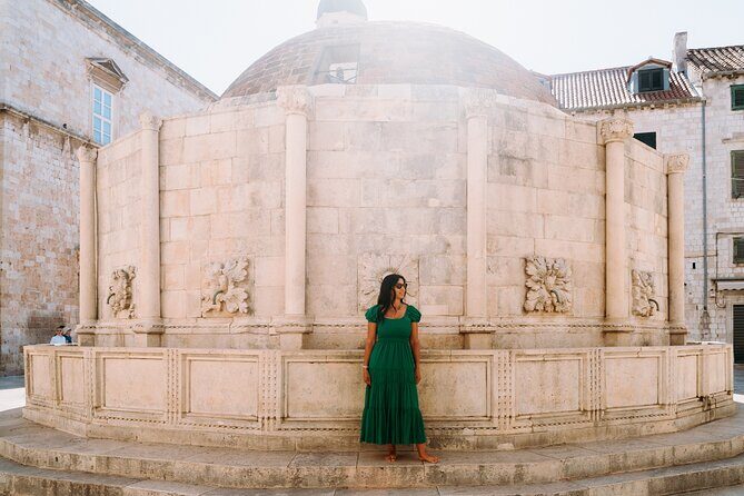 Private Professional Vacation Photoshoot in Vienna - The Provider Behind It (And Why It Matters for Results)