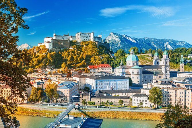 Private tour of Melk, Hallstatt and Salzburg from Vienna - Hallstatt: Two Hours of Lakeside Reality