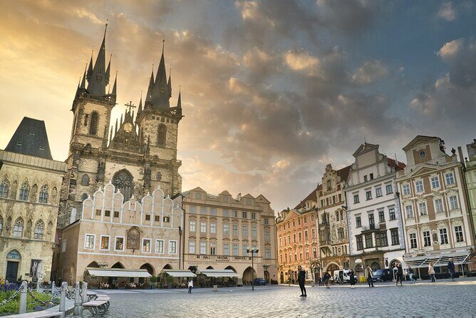 Private Transfer from Vienna to Prague with Stop in Hluboká or Český Krumlov - Vienna to Prague by Private Car: How the Day Really Feels