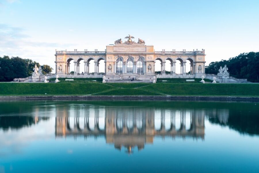 Schönbrunn Palace & Gardens Tour - Jewish Quarter Stories in the Schönbrunn Area