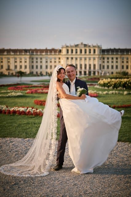 Schönbrunn Palace Private Photoshooting tour - Key highlights to look for