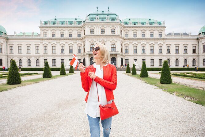 Skip-the-line Belvedere Palace Guided Tour with Transfers - Upper Belvedere in about an hour: Baroque palace + guided focus
