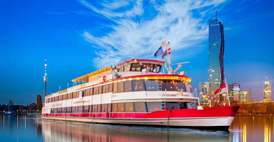 Vienna: 3,5-Hour Danube Cruise "Greek Night" - Boarding at Handelskai and the Upstream-to-Return Route
