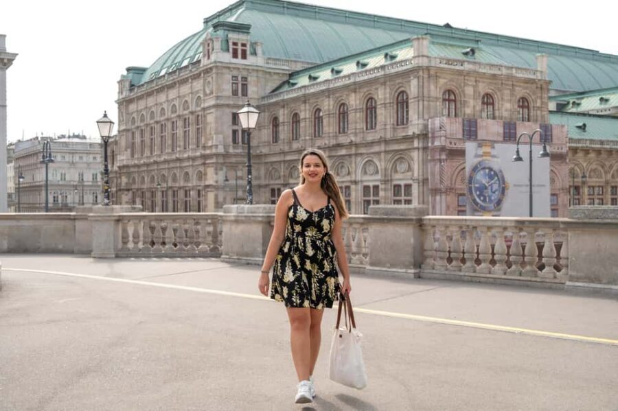 Vienna: Authentic Professional Photography Tour - Choosing your Vienna setting: Prater vs. Schönbrunn vs. Inner City icons