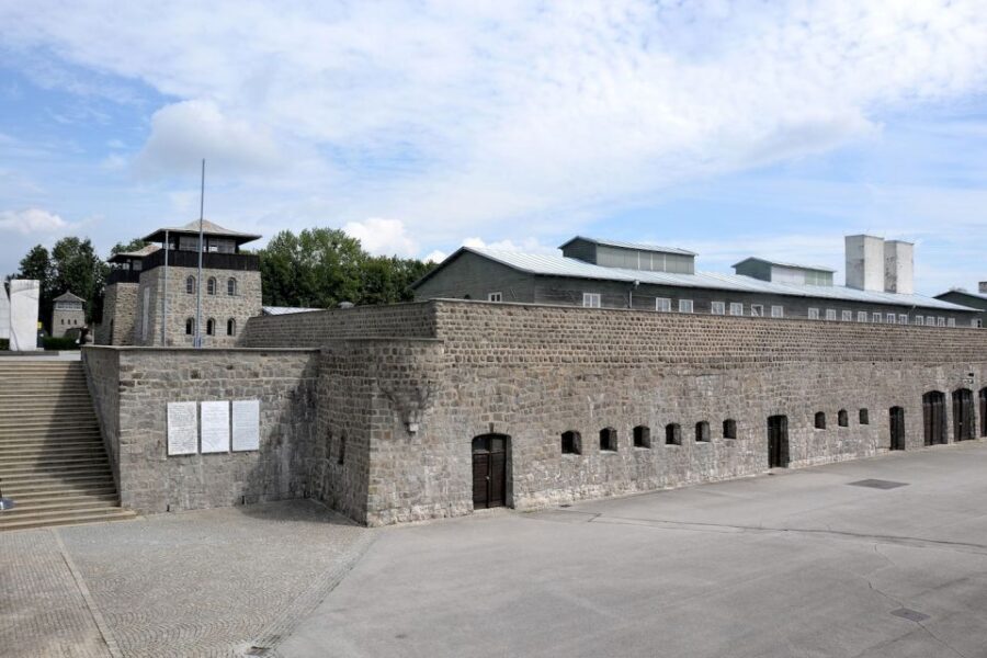 Vienna: Day Trip to Mauthausen Concentration Camp Memorial - Audio Guides in 12 Languages: How to Use Them Without Feeling Rushed