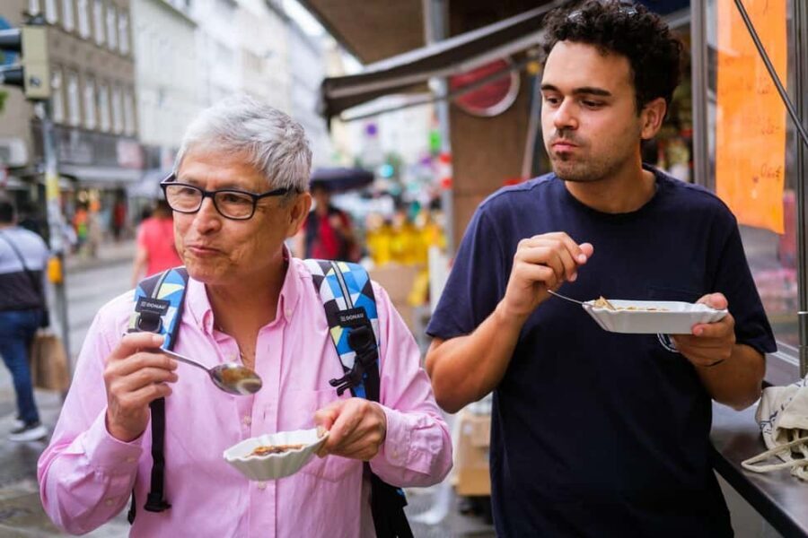 Vienna: Dessert Tour with Pastries, Cakes & Hidden Cafes - Subway know-how that lasts past the last bite