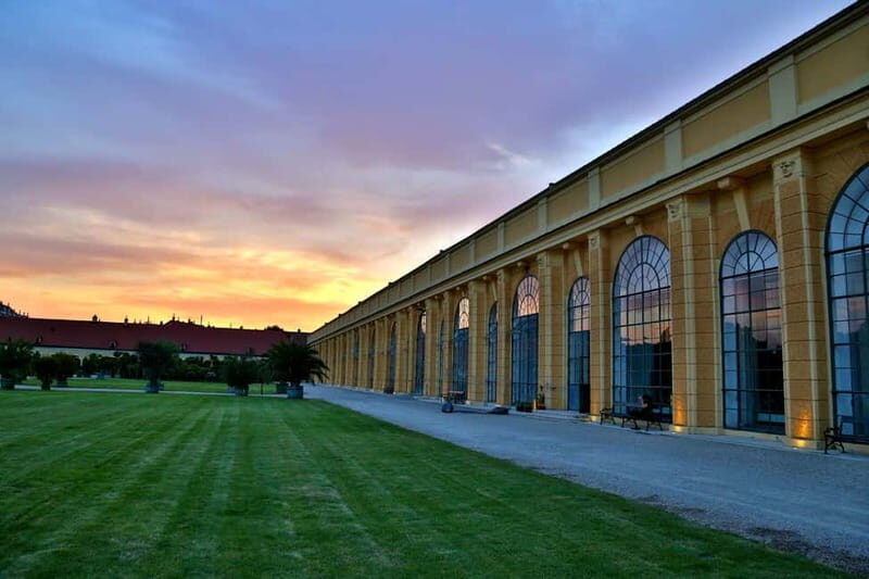 Vienna: Dinner & Concert at Schönbrunn Palace - 8:00 PM Seating and 8:30 PM Music: What the Concert Experience Feels Like
