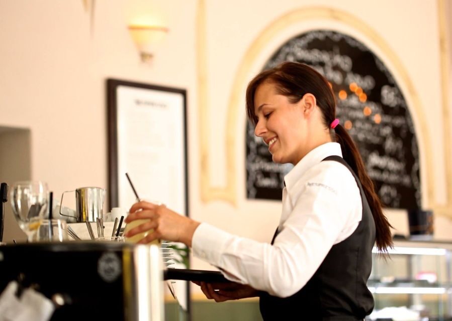 Vienna: Guided Viennese Coffee-House Tour - Key things that make this tour worth your time