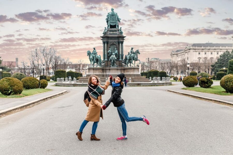Vienna: Highlights Private Tour, Palaces & Sacher Cake - Starting at Albertina: a smart launch point for Vienna’s center
