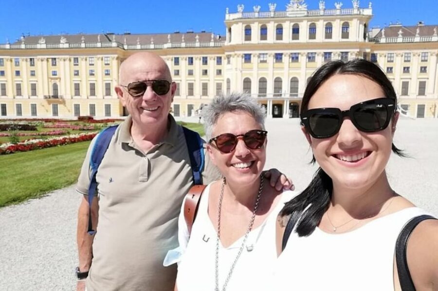 Vienna: Highlights Walking Tour with a Local Guide - Maria-Theresien-Platz: twin museum facades and the Empress at center stage