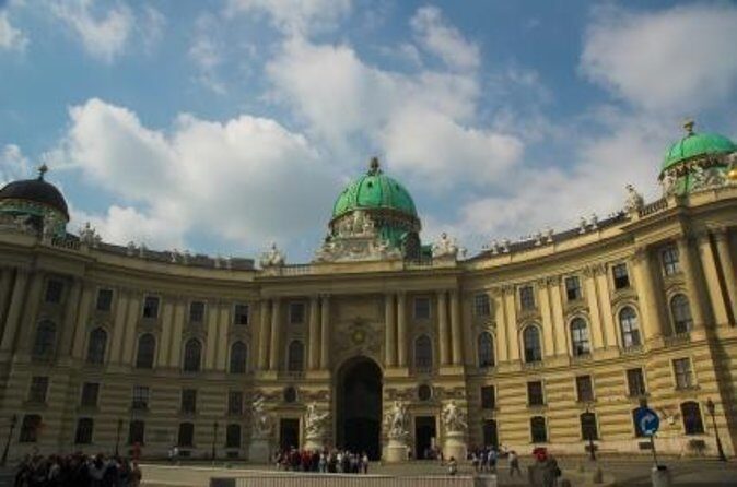 Vienna Horse-drawn Carriage Guided Tour - Key Things to Know Before You Go