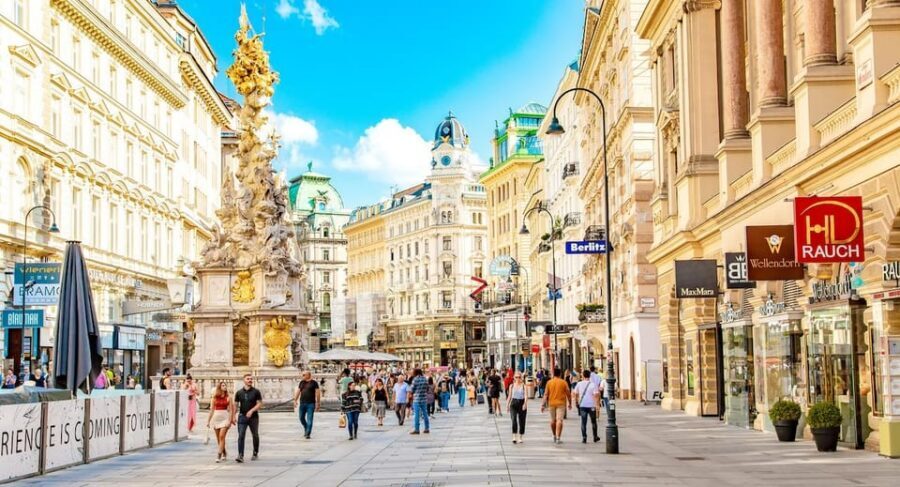 Vienna Private Full Day Tour – Tickets to Schönbrunn & Lunch - Naschmarkt lunch: a real break in the middle of a packed day