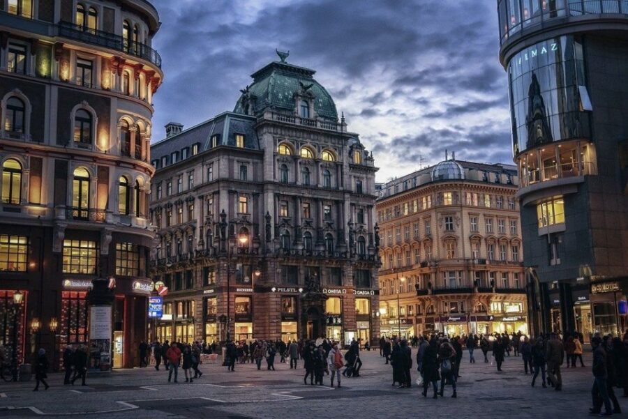 Vienna Private Walking Tour including State Opera - State Opera House visit: what you’ll see, and what to confirm