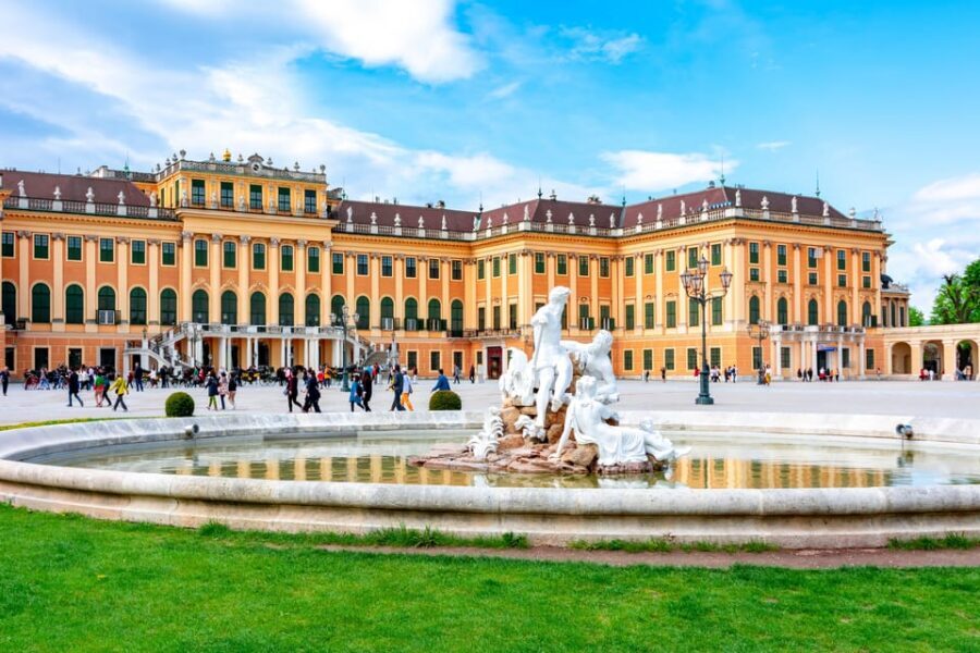 Vienna: Skip-the-Line Schönbrunn Palace and Gardens Tour - Meeting Point Reality Check: Group Center Setup and Timing