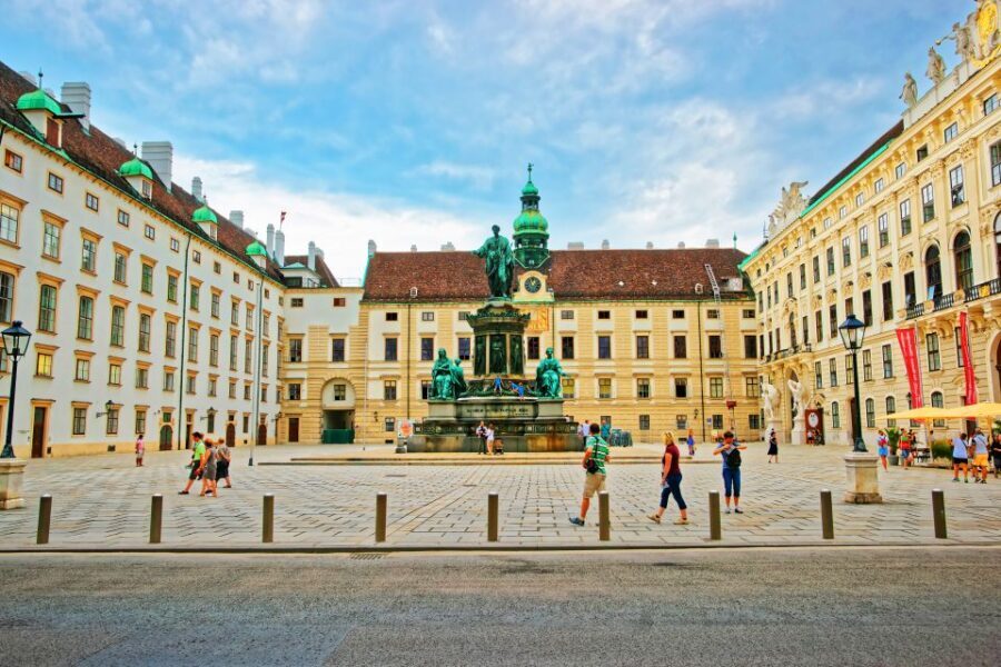 Vienna: Skip-the-Line Sisi Museum, Hofburg and Gardens Tour - The Spanish Riding School photo stop: a short moment with context