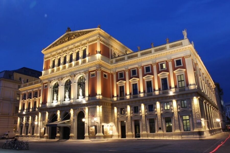Vienna: Walking Tour of the Historic Ringstrasse - Parliament, Heldenplatz, and the Statues You’ll Actually Notice