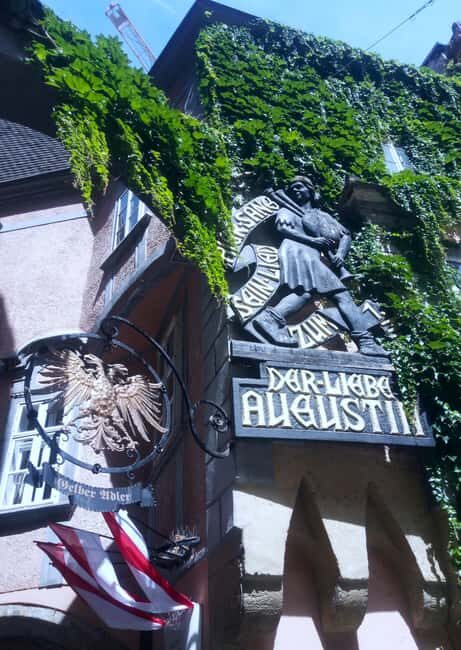 Vienna's Highlights in two hours (two options) - Why Vienna’s Greek Quarter is the real plot twist
